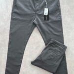 Calça Sarja Acetinada Calvin Klein  40